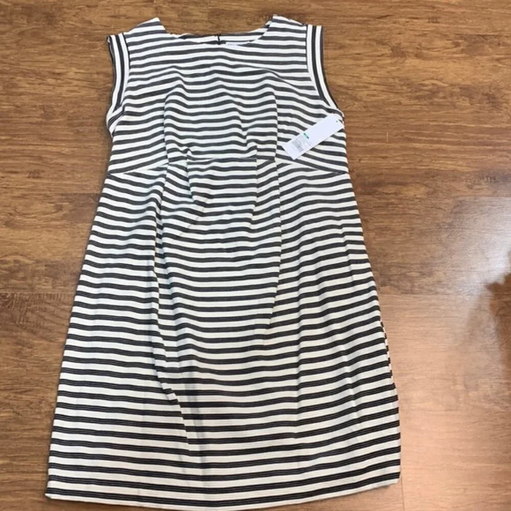 NWT Liz Lange Maternity Striped Dress - Size M - Picture 2 of 6